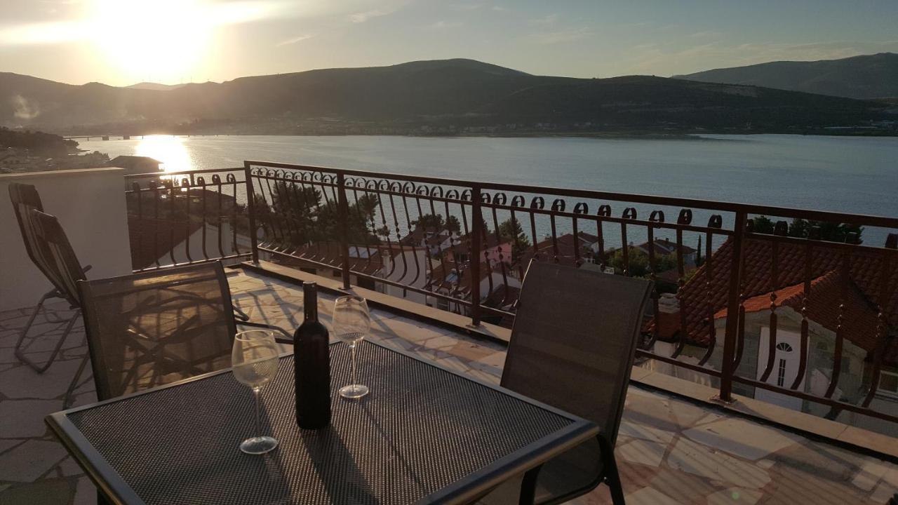 Apartments Zuzul - Trogir Eksteriør billede
